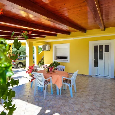 Two-bedroom In I